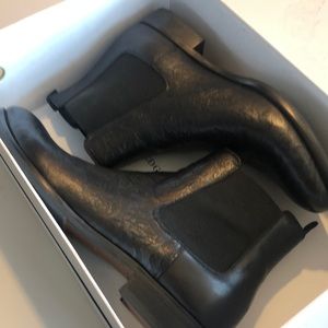 Robert Graham Dawson boots